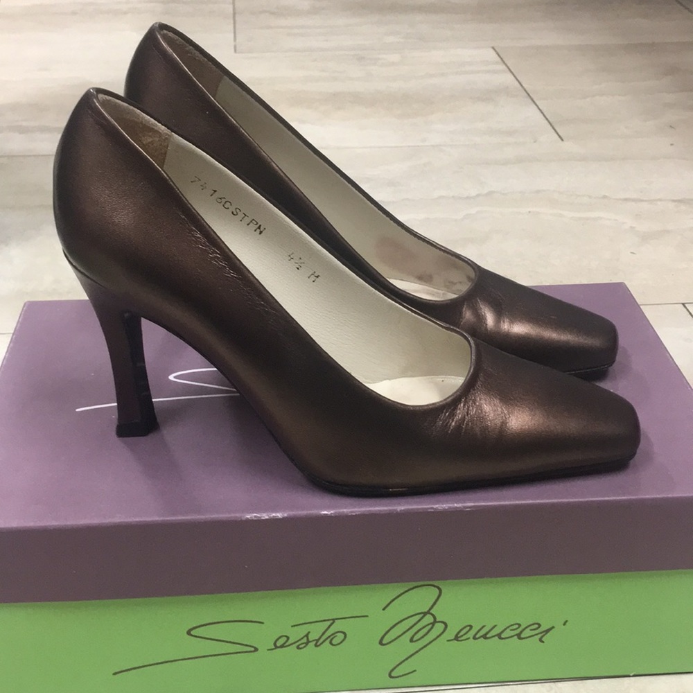 Sesto Meucci pumps!